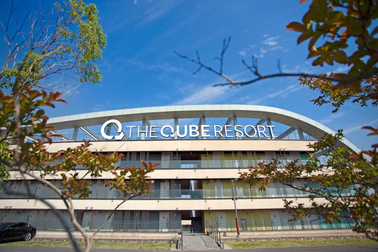 The Qube Resort Jeju Seogwipo Exterior photo