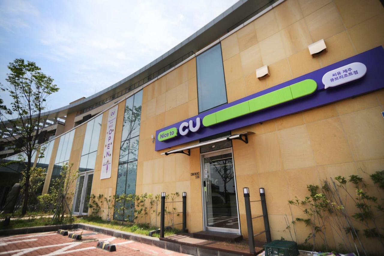 The Qube Resort Jeju Seogwipo Exterior photo